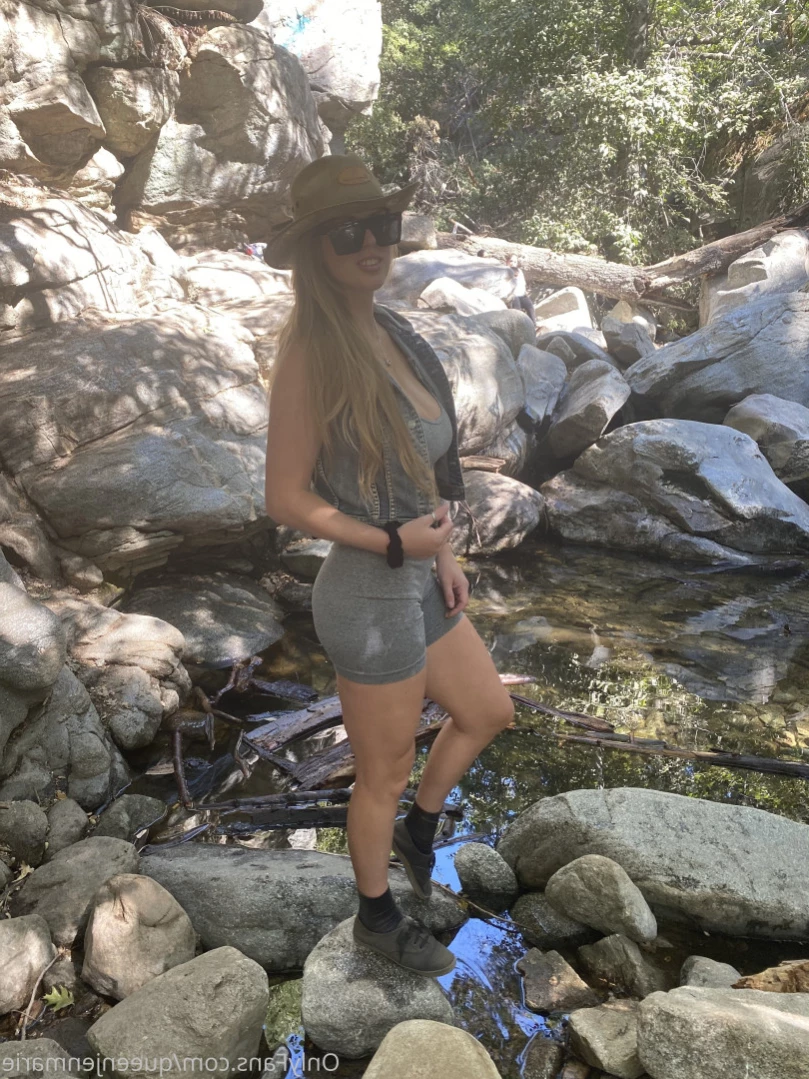 Queen Jennifer Marie - PREMIUM [ queenjenmarie ] Onlyfans leaked photo 13294668 on Hotleaks.tv