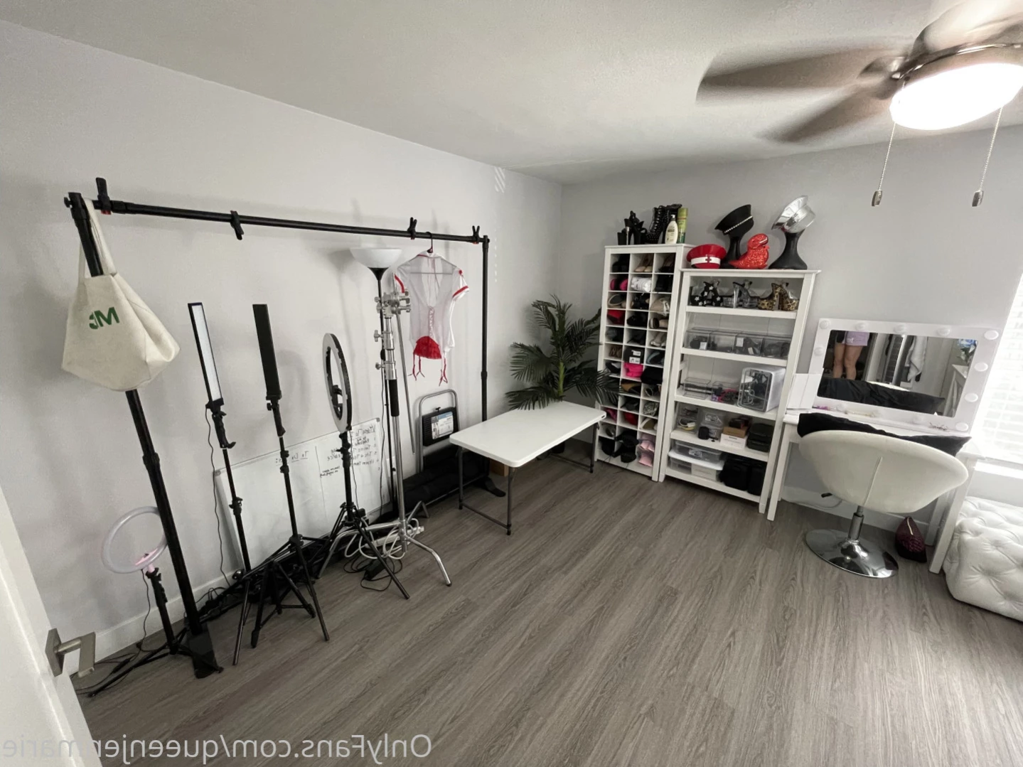 Queen Jennifer Marie - PREMIUM [ queenjenmarie ] Onlyfans leaked photo 13534352 on Hotleaks.tv
