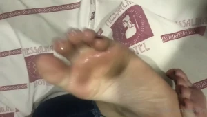 Queen Mah Feet [ queenmah ] Onlyfans leaked video 7990803 on Hotleaks.tv