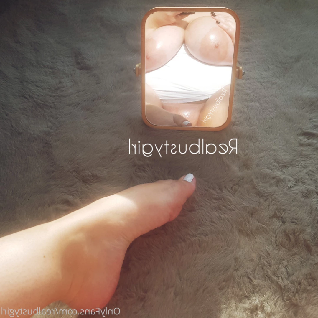 Real busty girl 🔞 [ realbustygirl ] Onlyfans leaked photo 11028563 on Hotleaks.tv