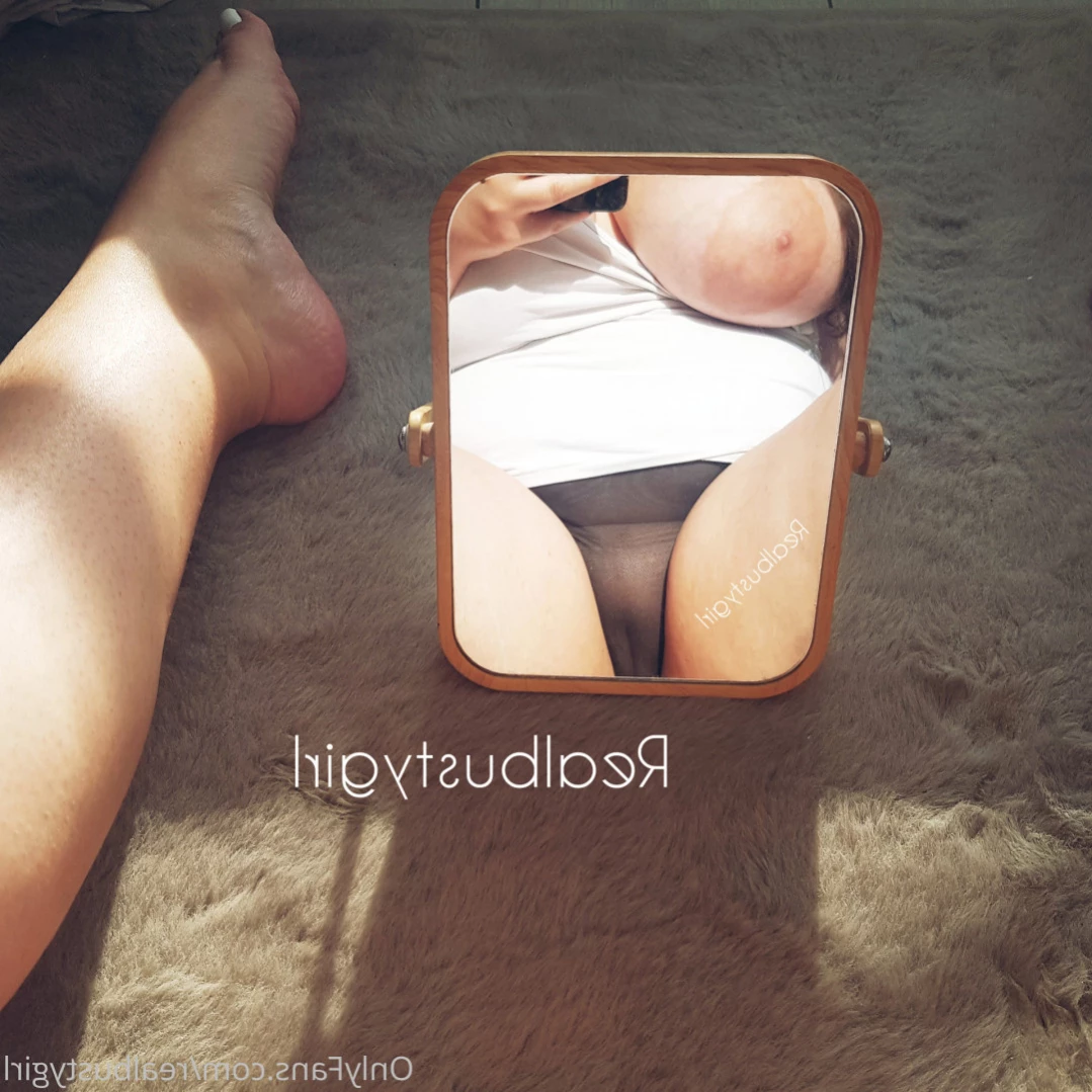 Real busty girl 🔞 [ realbustygirl ] Onlyfans leaked photo 12783695 on Hotleaks.tv