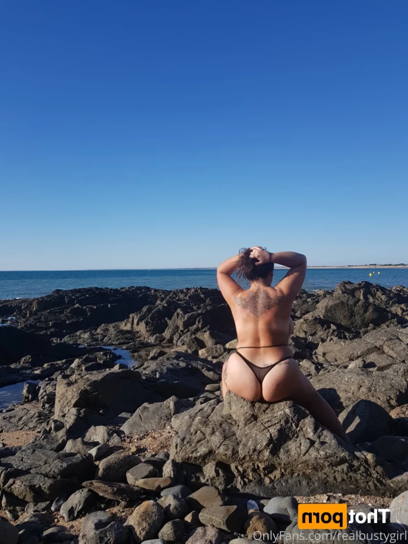 Real busty girl 🔞 [ realbustygirl ] Onlyfans leaked photo 14473776 on Hotleaks.tv