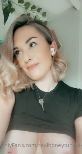 realhoneytunnelx 🍯 [ realhoneytunnelx ] Onlyfans leaked video 7989598 on Hotleaks.tv