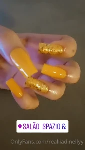 7989385