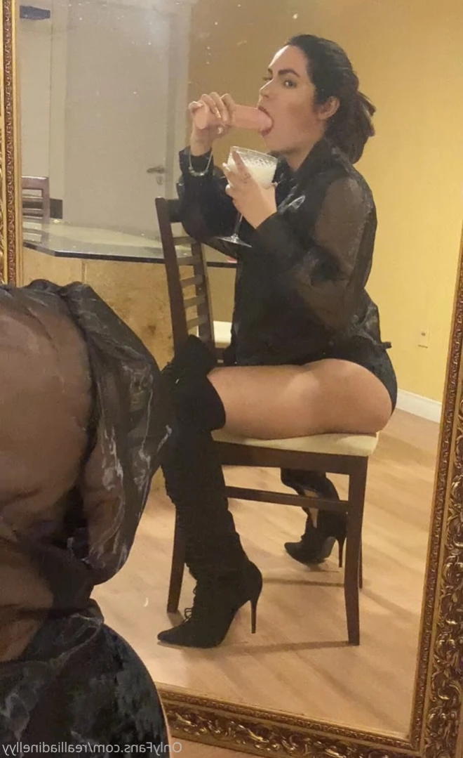 Realliadinelly [ realliadinellyy ] Onlyfans leaked photo 15995082 on Hotleaks.tv