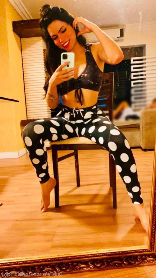 Realliadinelly [ realliadinellyy ] Onlyfans leaked photo 16112849 on Hotleaks.tv