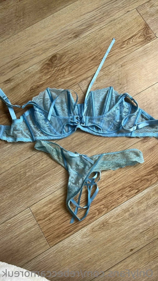Rebecca More UK [ rebeccamoreuk ] Onlyfans leaked photo 12865484 on Hotleaks.tv