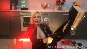 Rebecca More UK [ rebeccamoreuk ] Onlyfans leaked video 13291115 on Hotleaks.tv