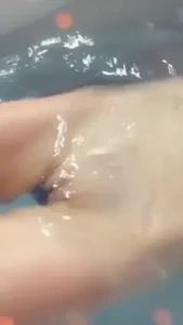 7985884