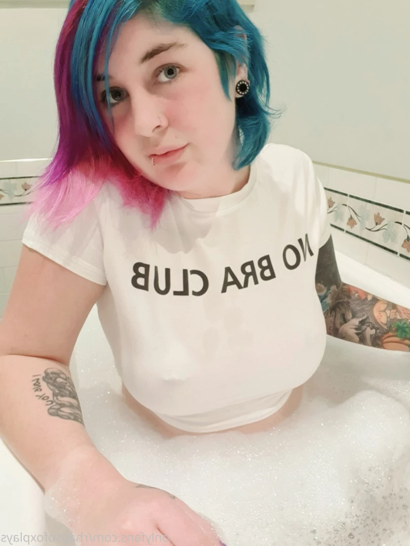 Rhapsofox Plays [ rhapsofoxplays ] Onlyfans leaked photo 12541064 on Hotleaks.tv
