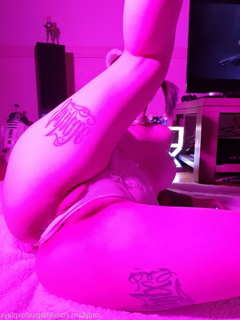 Rhapsofox Plays [ rhapsofoxplays ] Onlyfans leaked photo 12548106 on Hotleaks.tv