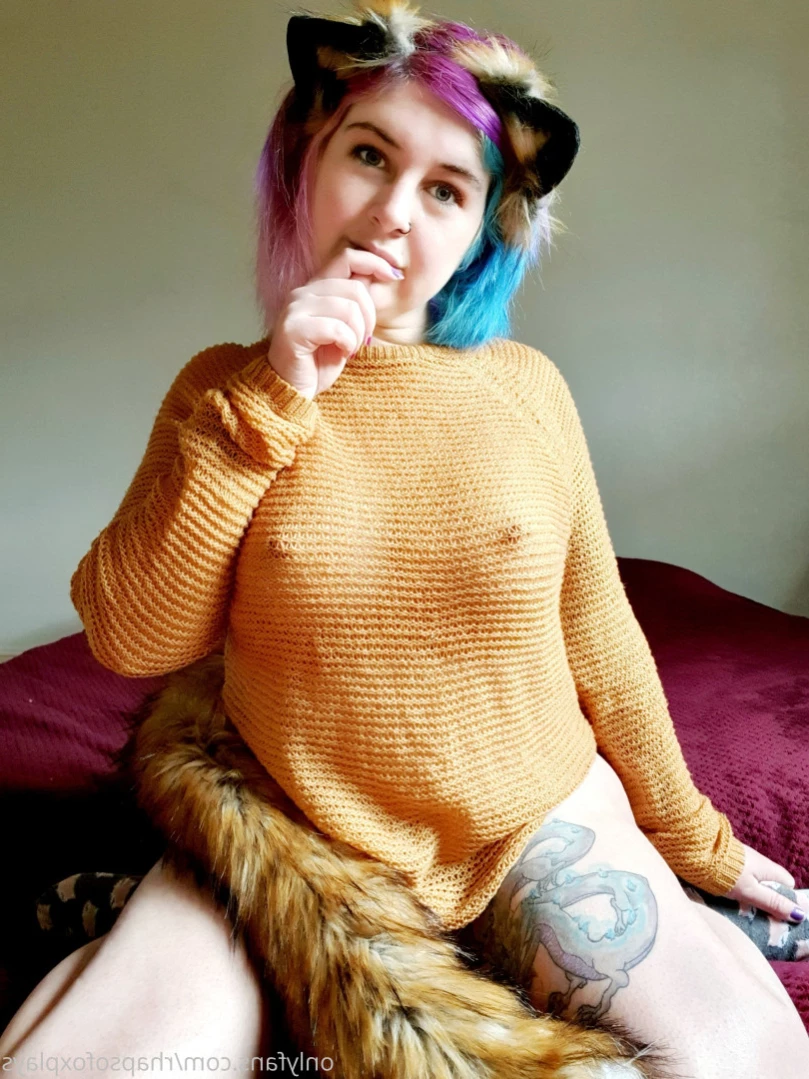 Rhapsofox Plays [ rhapsofoxplays ] Onlyfans leaked photo 13804081 on Hotleaks.tv