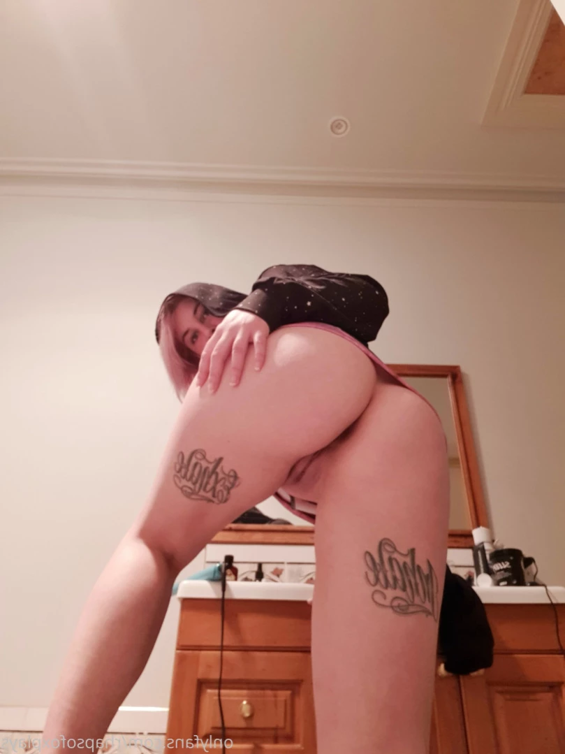 Rhapsofox Plays [ rhapsofoxplays ] Onlyfans leaked photo 15016441 on Hotleaks.tv