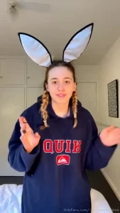 Rhiannon Hughes [ rhiannnonhughes ] Onlyfans leaked video 7985137 on Hotleaks.tv