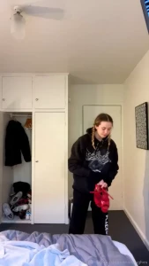 7985189