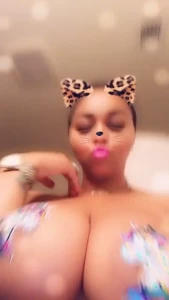 7984989