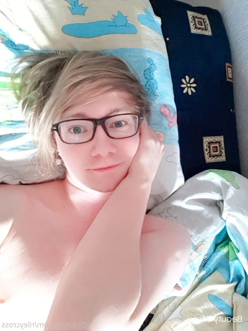 Riley Cross [ rileycross ] Onlyfans leaked photo 17082080 on Hotleaks.tv