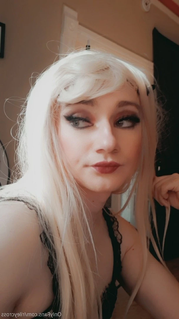 Riley Cross [ rileycross ] Onlyfans leaked photo 17082461 on Hotleaks.tv
