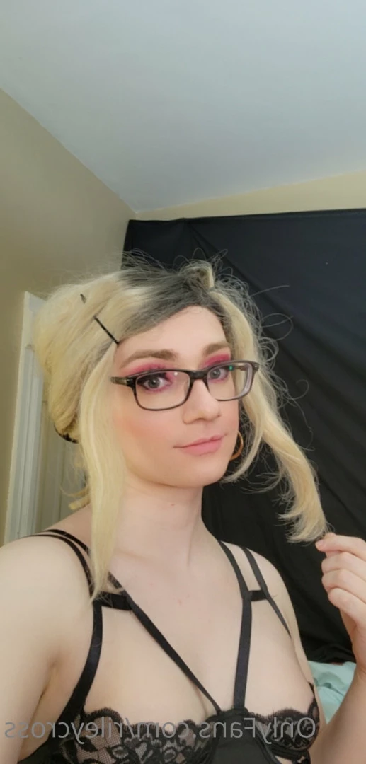 Riley Cross [ rileycross ] Onlyfans leaked photo 17082532 on Hotleaks.tv