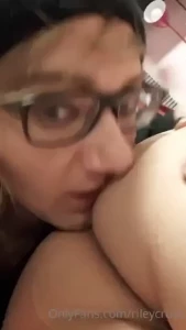 Riley Cross [ rileycross ] Onlyfans leaked video 18230150 on Hotleaks.tv