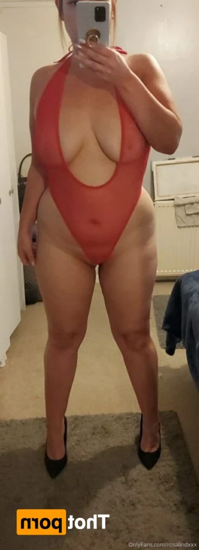 Rosa - Teacher. BBC Hotwife. Mistress. [ rosalindxxx ] Onlyfans leaked photo 14852726 on Hotleaks.tv