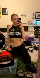 7982770