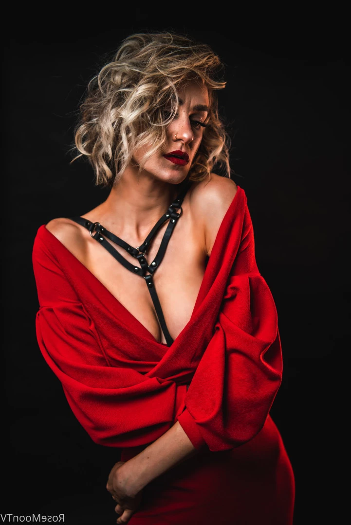 Rose Moon [ rosemoontv ] Onlyfans leaked photo 9300835 on Hotleaks.tv