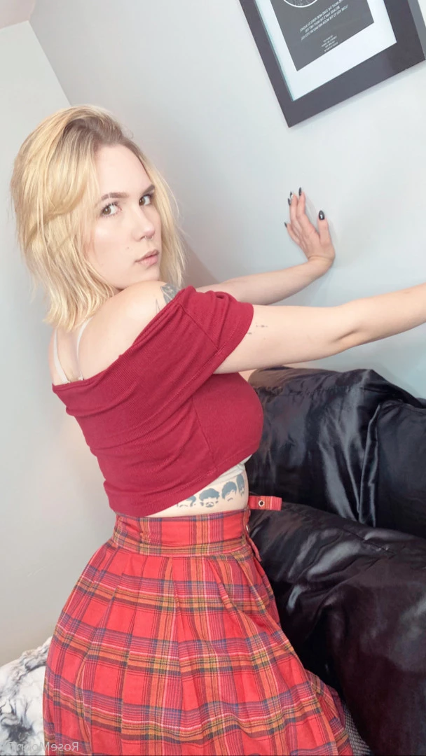 Rose Moon [ rosemoontv ] Onlyfans leaked photo 9302426 on Hotleaks.tv