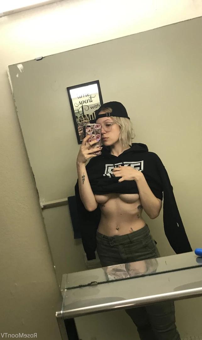 Rose Moon [ rosemoontv ] Onlyfans leaked photo 9303084 on Hotleaks.tv