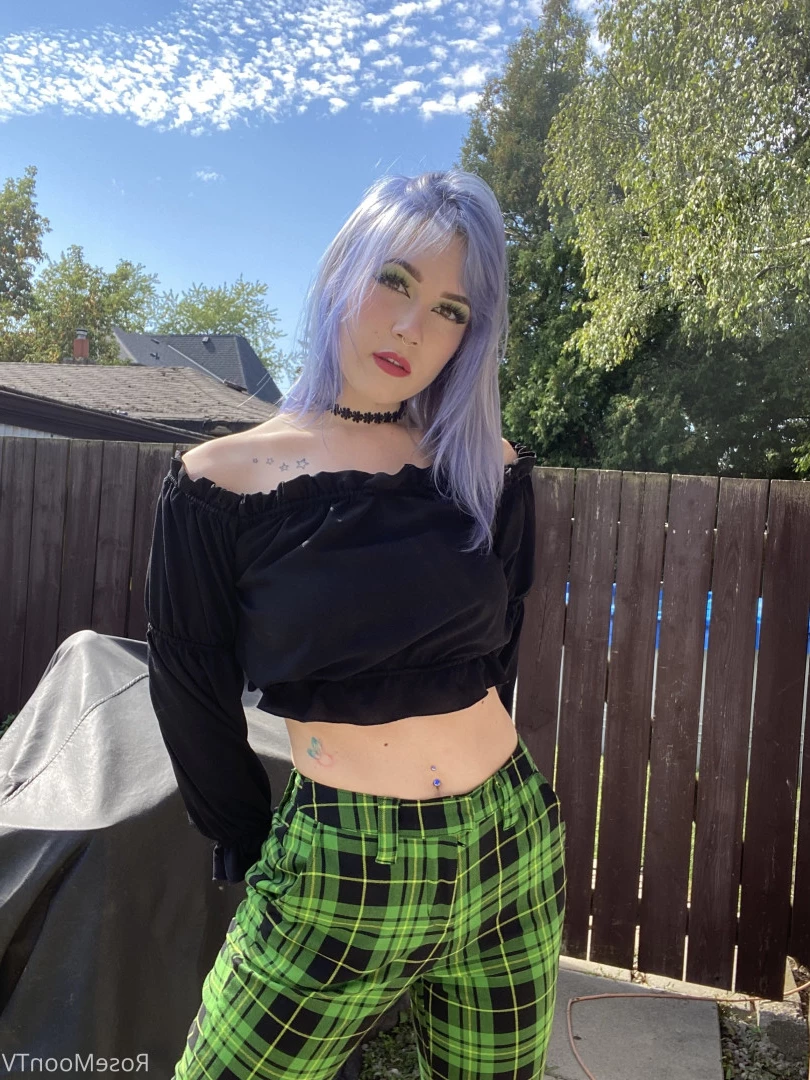 Rose Moon [ rosemoontv ] Onlyfans leaked photo 9307644 on Hotleaks.tv
