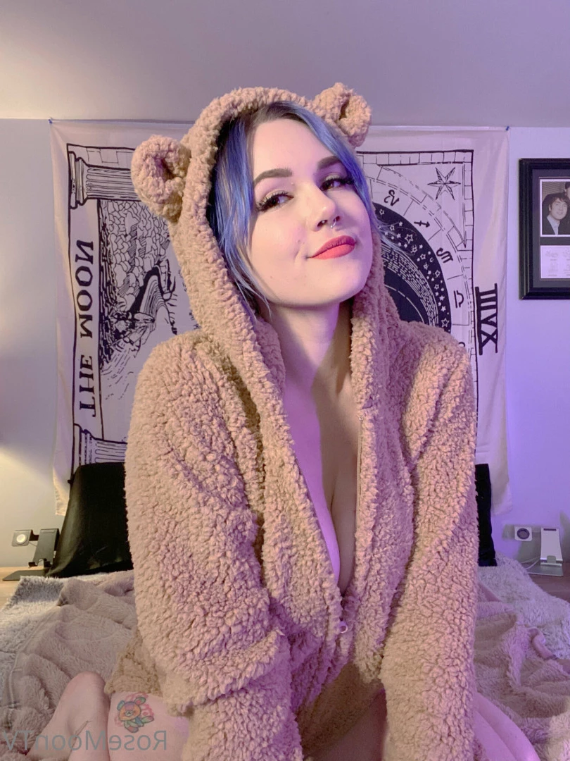 Rose Moon [ rosemoontv ] Onlyfans leaked photo 9312550 on Hotleaks.tv