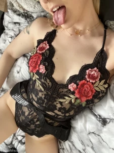 9318410