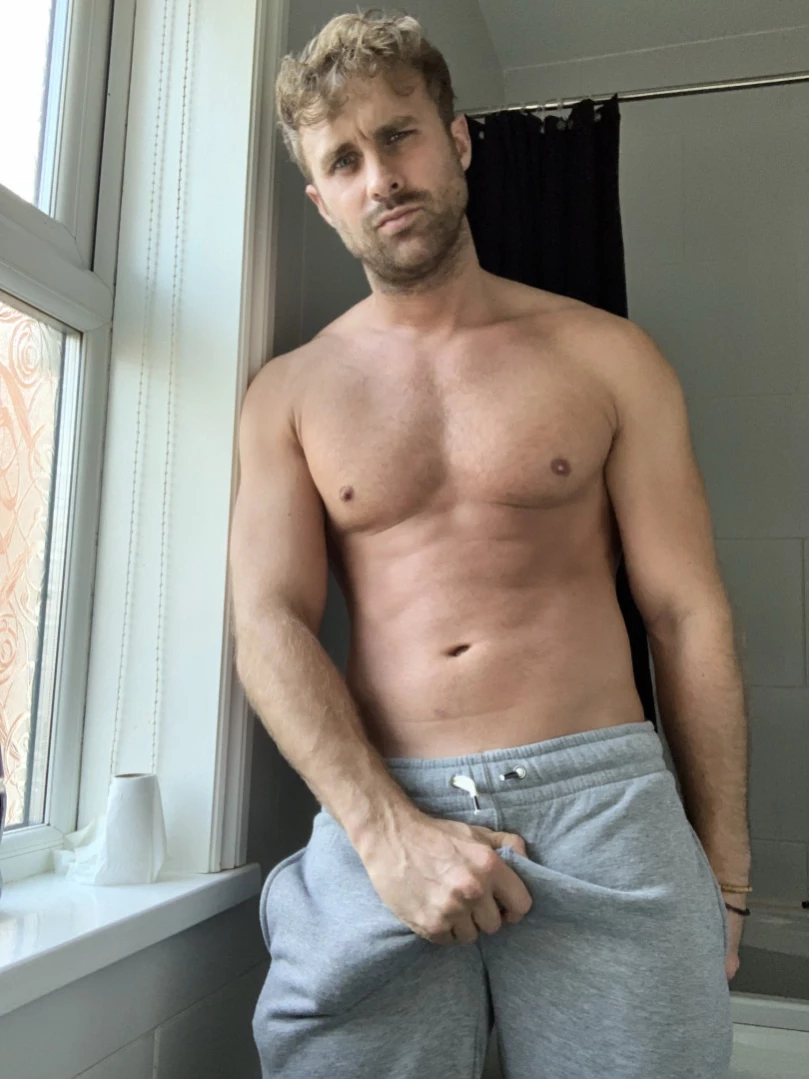 rossilino Onlyfans leaked photo 12256480 on Hotleaks.tv
