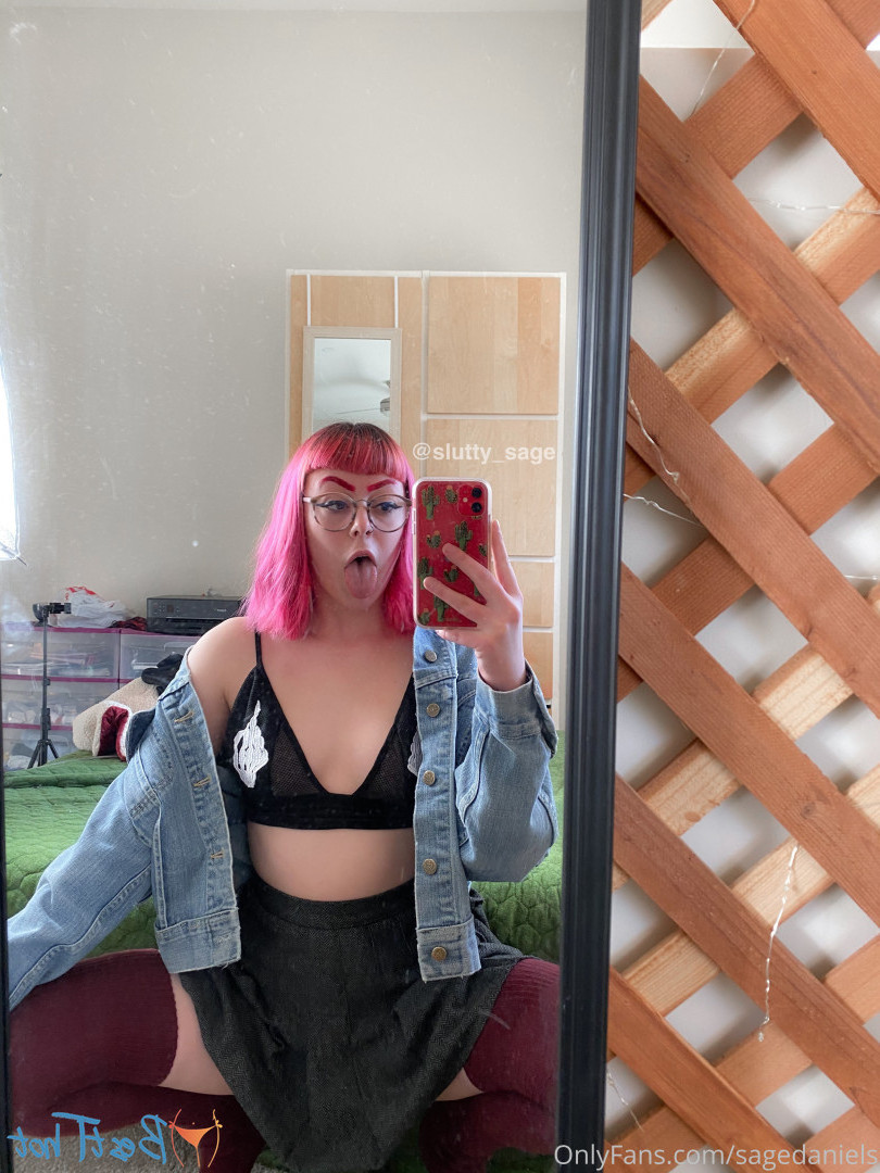 Sage [ sagedaniels ] Onlyfans leaked photo 16866684 on Hotleaks.tv