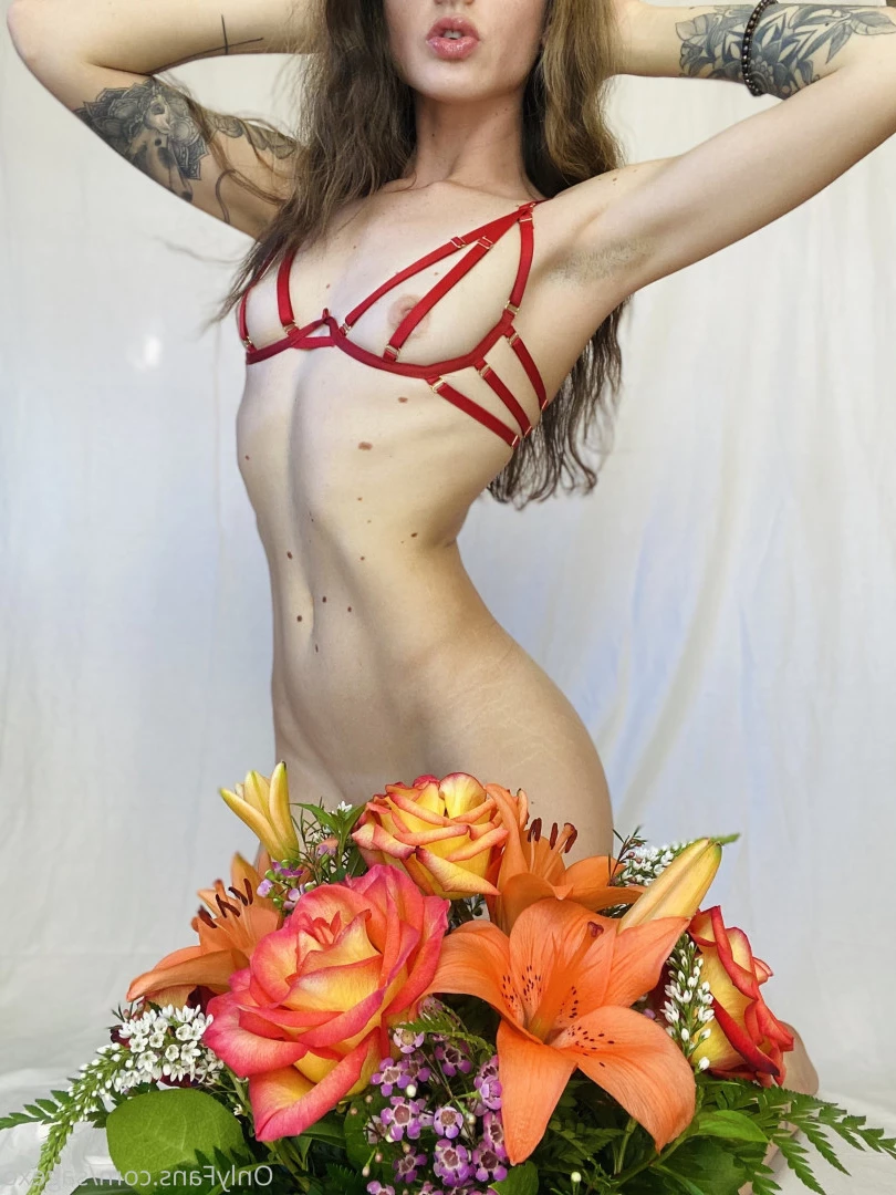 Sage 🤍 read my bio [ sagexo ] Onlyfans leaked photo 10203728 on Hotleaks.tv
