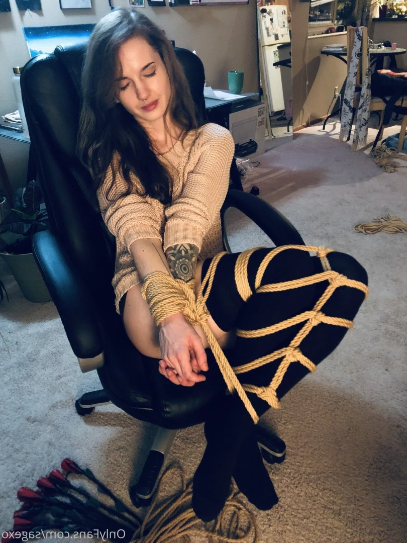 Sage 🤍 read my bio [ sagexo ] Onlyfans leaked photo 10212830 on Hotleaks.tv