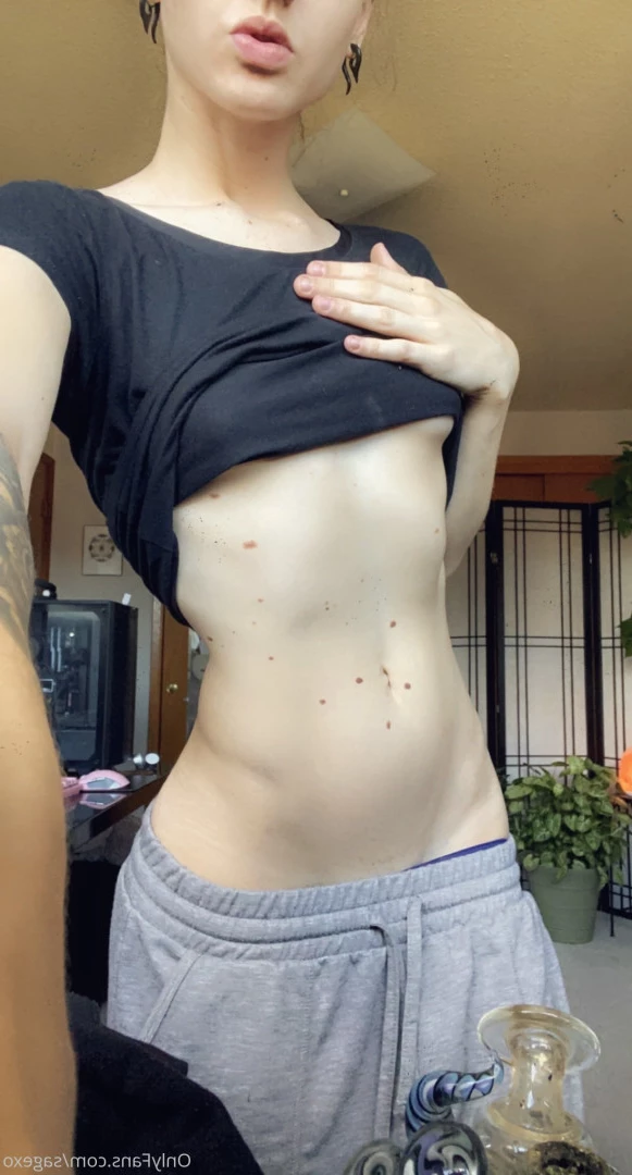 Sage 🤍 read my bio [ sagexo ] Onlyfans leaked photo 10214428 on Hotleaks.tv