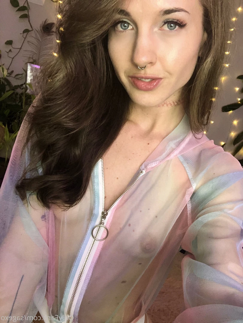 Sage 🤍 read my bio [ sagexo ] Onlyfans leaked photo 10214503 on Hotleaks.tv