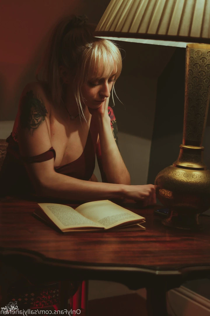 Sally ✨ FULL LENGTH VIDS ✨ [ sallyjanerain ] Onlyfans leaked photo 9064637 on Hotleaks.tv