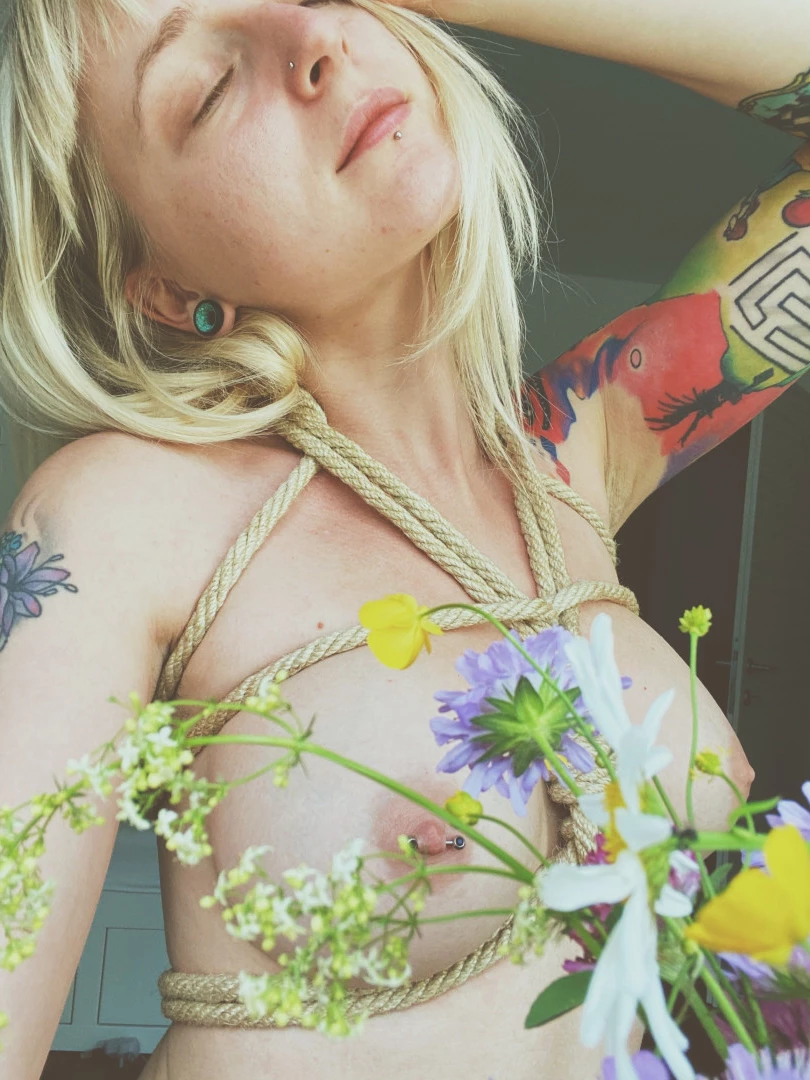 Sally ✨ FULL LENGTH VIDS ✨ [ sallyjanerain ] Onlyfans leaked photo 9067555 on Hotleaks.tv