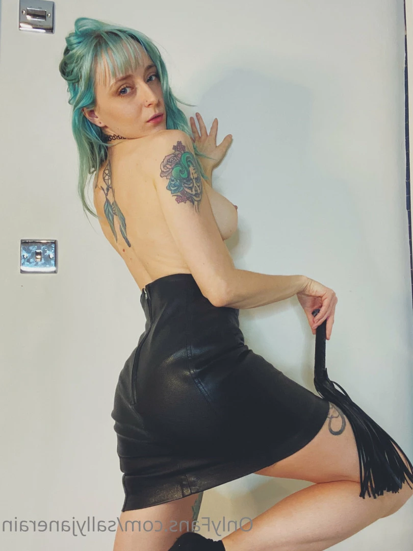 Sally ✨ FULL LENGTH VIDS ✨ [ sallyjanerain ] Onlyfans leaked photo 9090332 on Hotleaks.tv