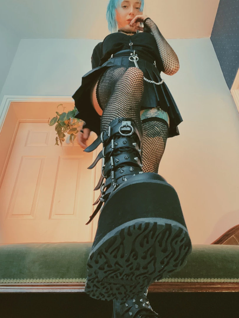 Sally ✨ FULL LENGTH VIDS ✨ [ sallyjanerain ] Onlyfans leaked photo 9106150 on Hotleaks.tv