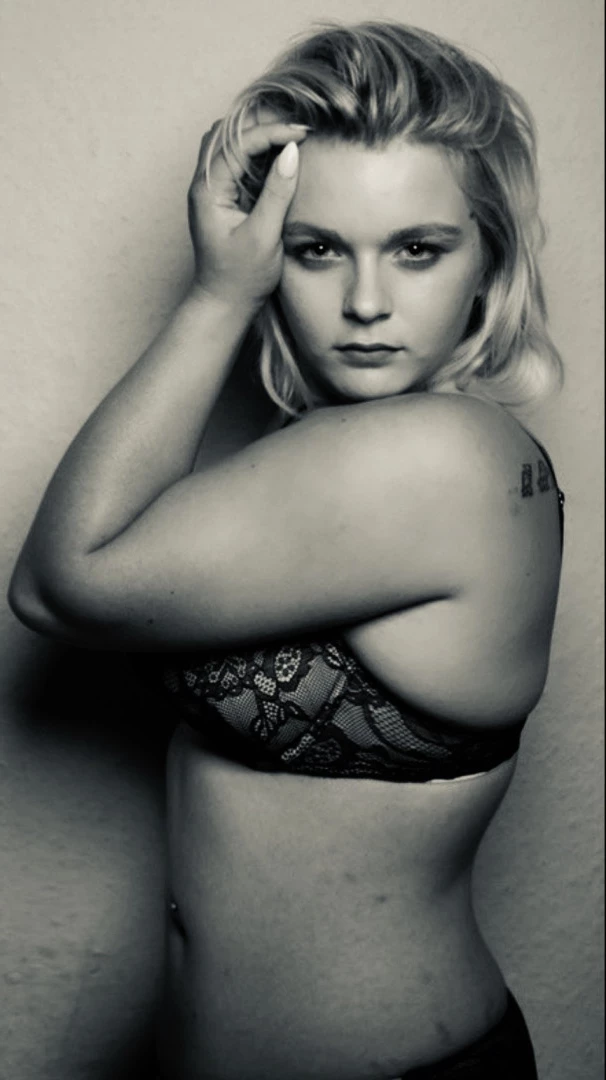 Sapphire Rage Full Length Vids Weekly [ sapphirerage_sgh ] Onlyfans leaked photo 9175860 on Hotleaks.tv