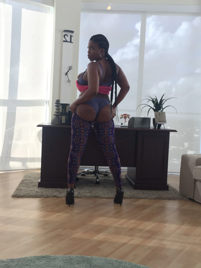 Sara Jay [ sarajay ] Onlyfans leaked photo 9112757 on Hotleaks.tv