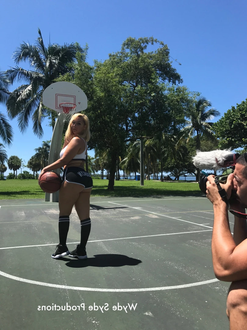 Sara Jay [ sarajay ] Onlyfans leaked photo 9119599 on Hotleaks.tv