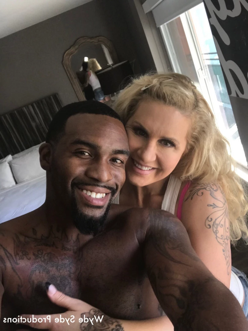 Sara Jay [ sarajay ] Onlyfans leaked photo 9128933 on Hotleaks.tv
