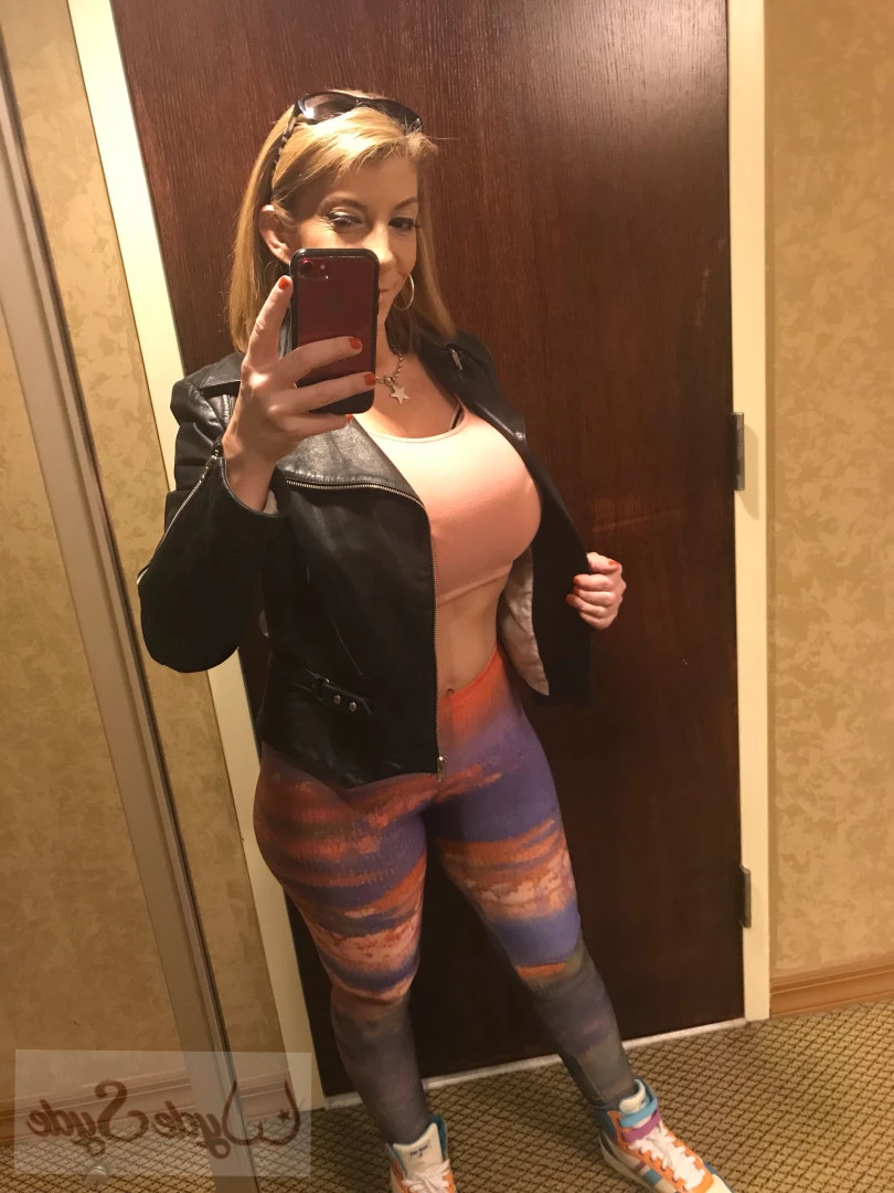 Sara Jay [ sarajay ] Onlyfans leaked photo 9129468 on Hotleaks.tv