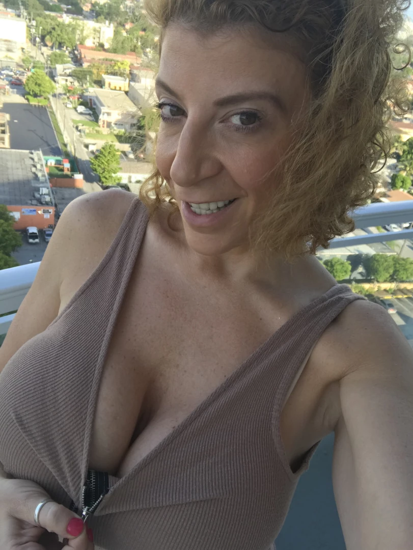 Sara Jay [ sarajay ] Onlyfans leaked photo 9130642 on Hotleaks.tv