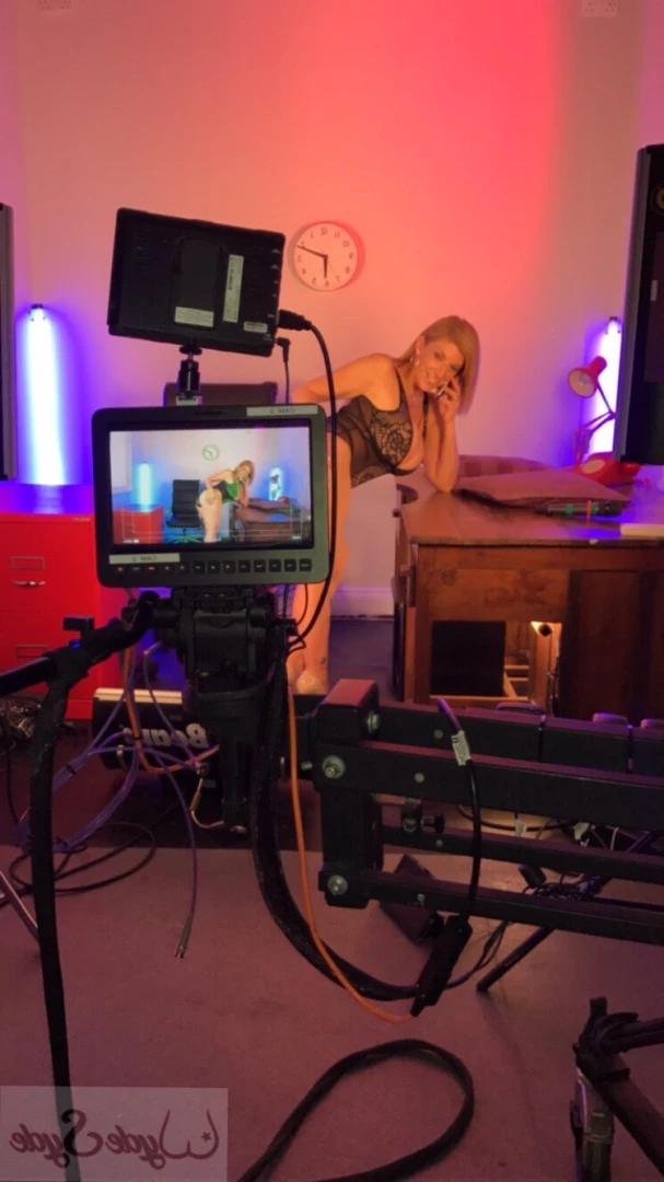 Sara Jay [ sarajay ] Onlyfans leaked photo 9138528 on Hotleaks.tv