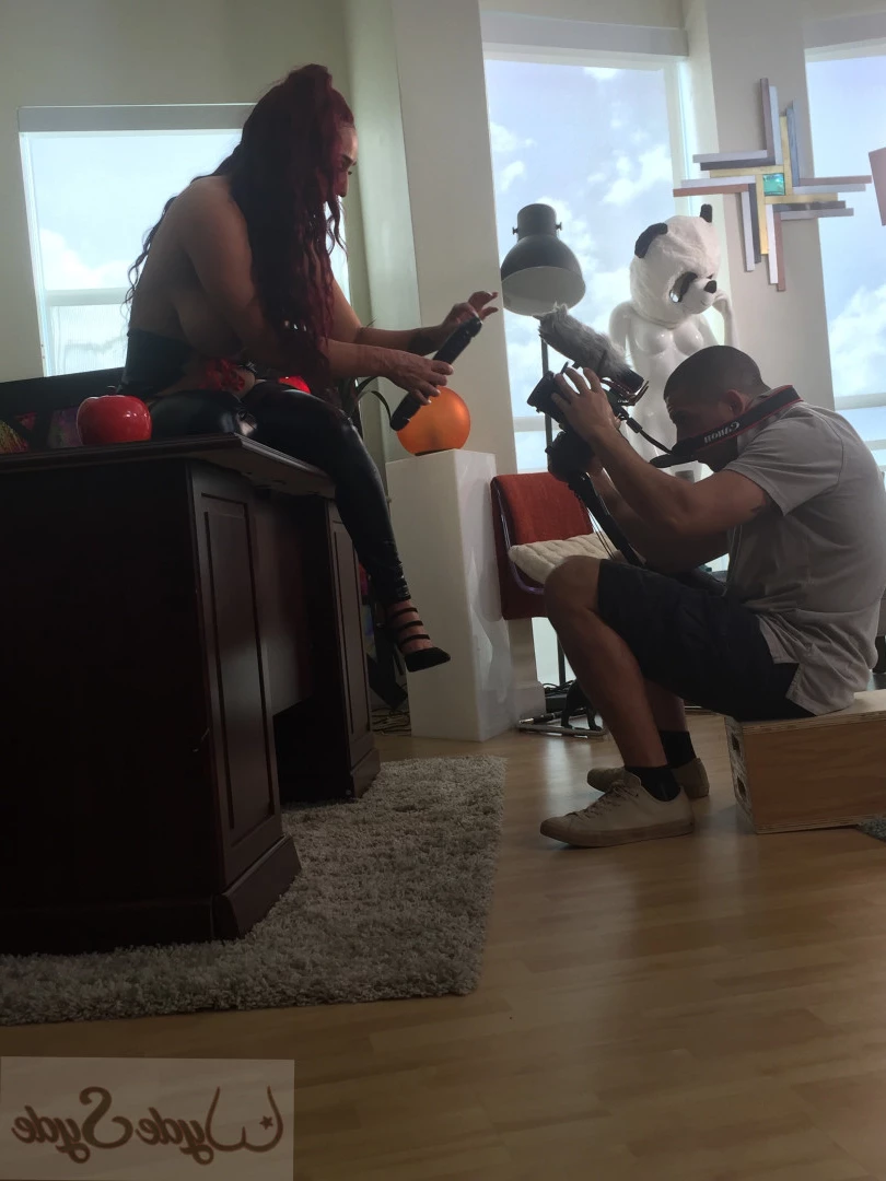 Sara Jay [ sarajay ] Onlyfans leaked photo 9138656 on Hotleaks.tv